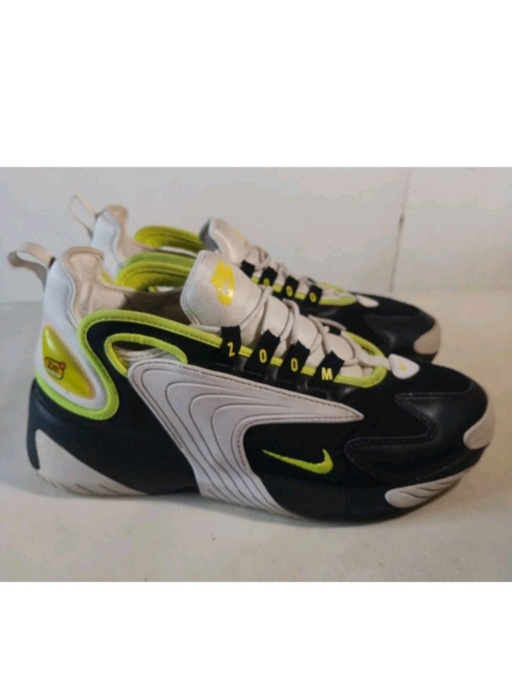 Nike Zoom 2K Black Volt MENS Size 8 (A00269-004)